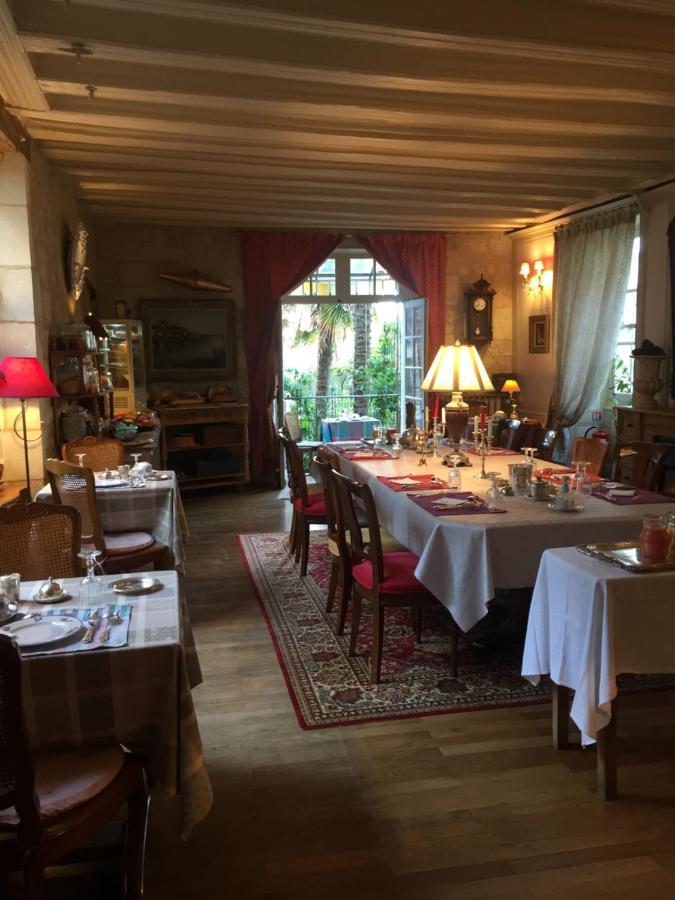 Au Relais Saint Maurice Bed and Breakfast Chinon Esterno foto